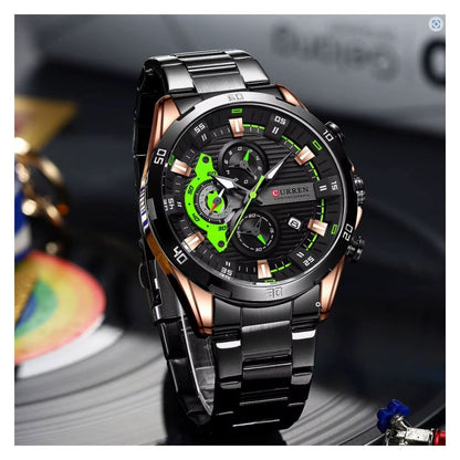 Reloj Curren 8402 negro con acentos verdes, vista lateral de la caja